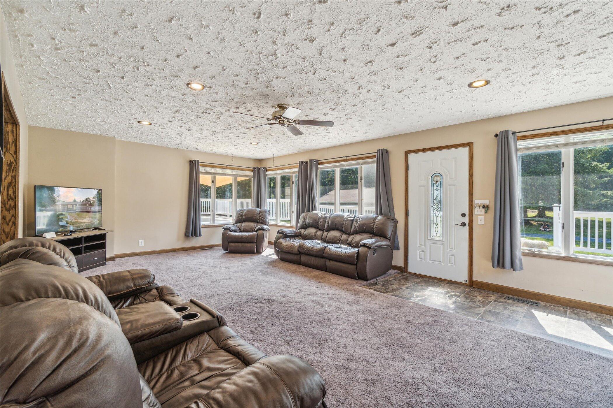 7200 South Jackson Road Jackson, MI 49201 - Photo 6 of 51 05-7200-S-Jackson-Rd-Jackson-MI-49201-Wi