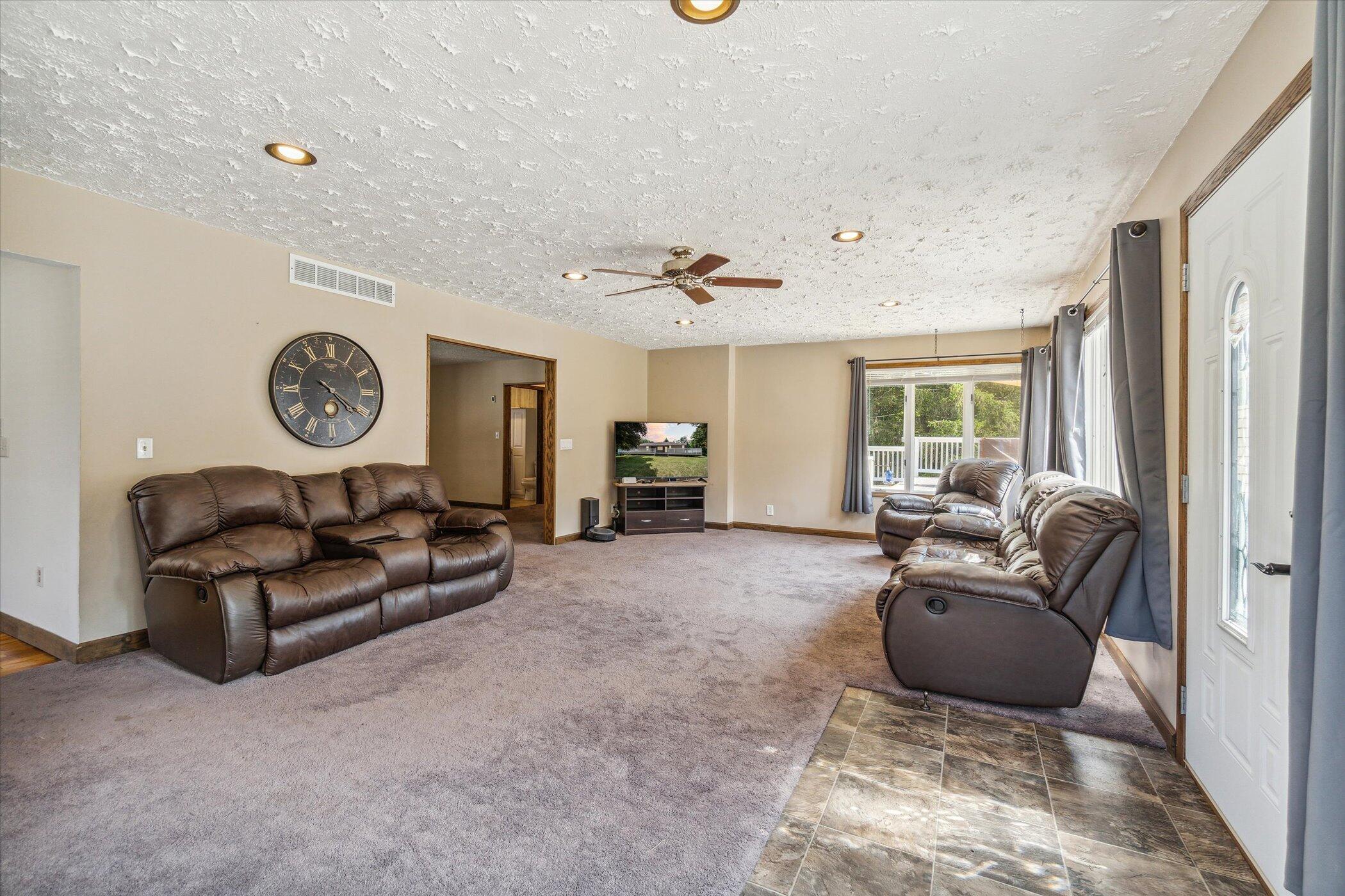 7200 South Jackson Road Jackson, MI 49201 - Photo 9 of 51 08-7200-S-Jackson-Rd-Jackson-MI-49201-Wi