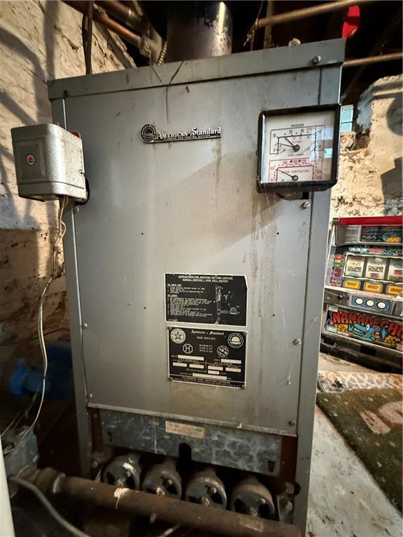 727 Thompson Street Turtle Creek, PA 15145 - Photo 19 of 25