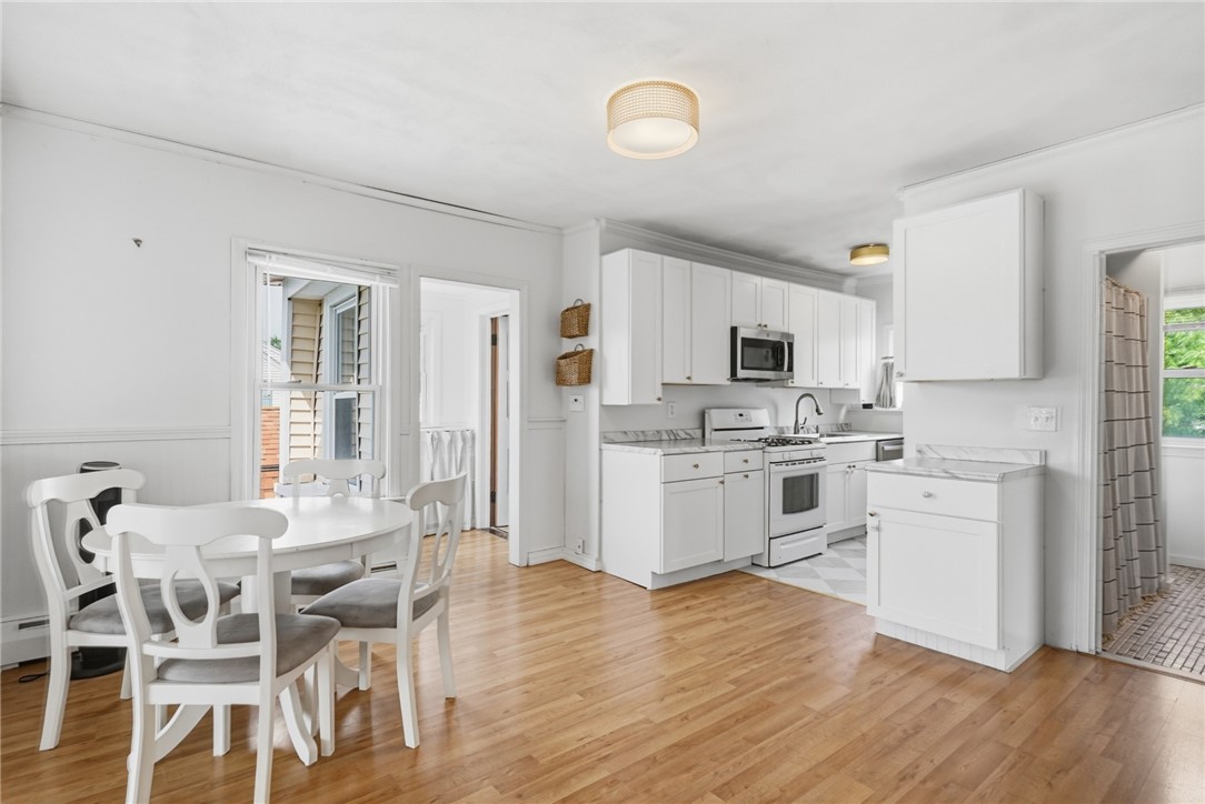 39 Cole Street, Unit 2 Bristol, RI 02809 - Photo 8 of 40