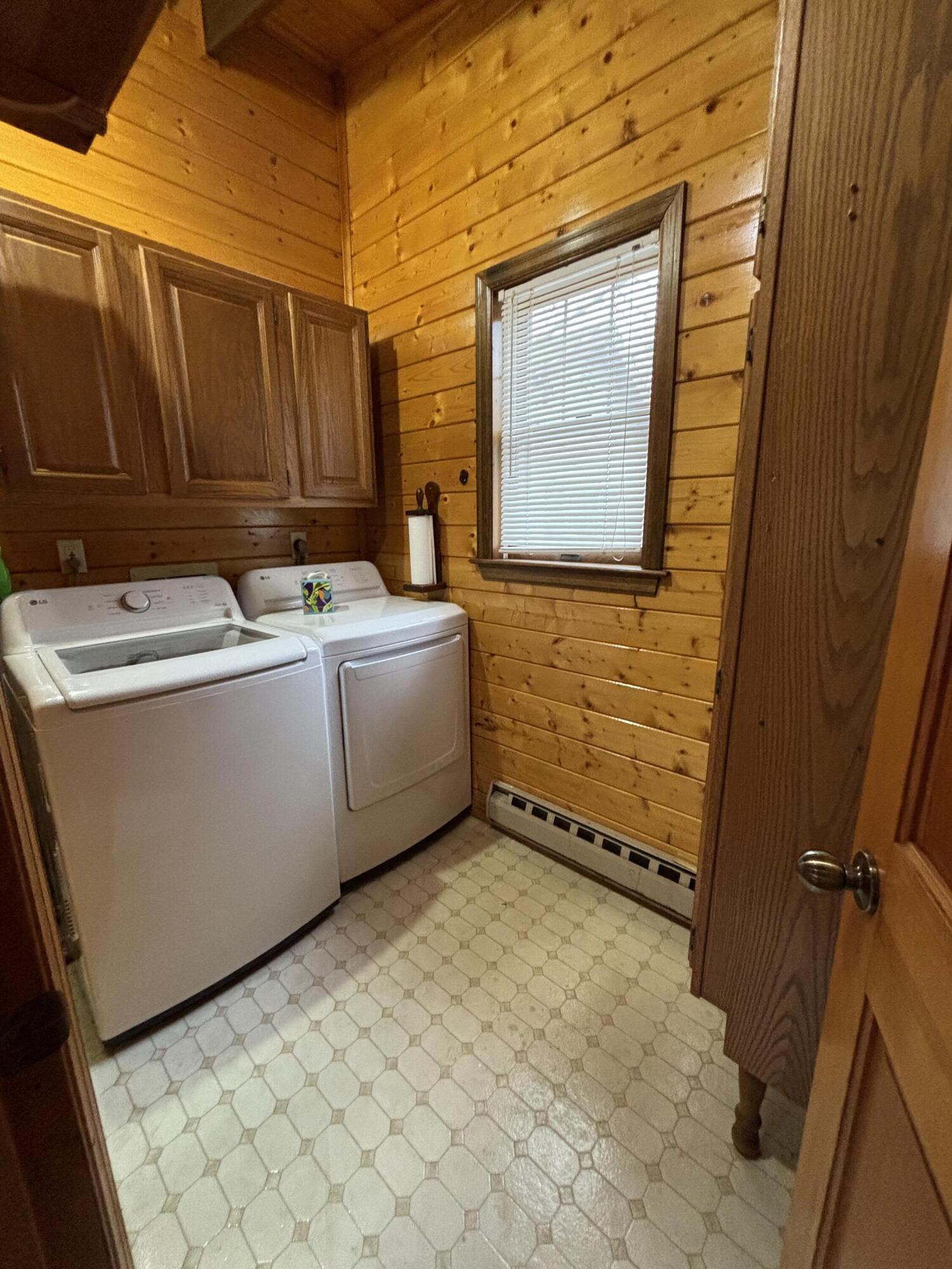 247 Mountain Road Albrightsville, PA 18210 - Photo 14 of 16 Laundry