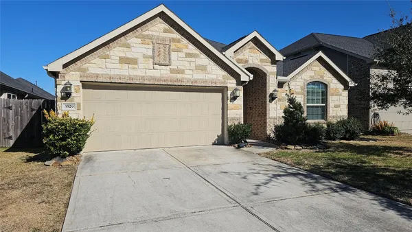 $2,200 | 3529 Brian Valley Court, Spring, TX 77386