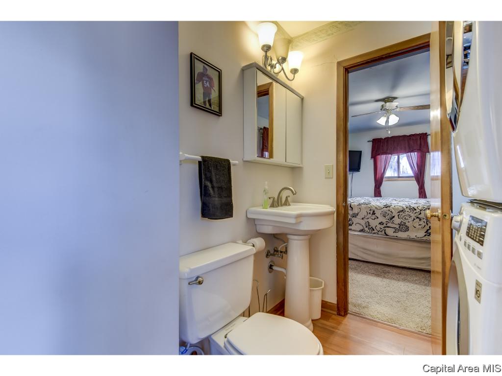 24 Mesa Road Springfield, IL 62702 - Photo 11 of 32