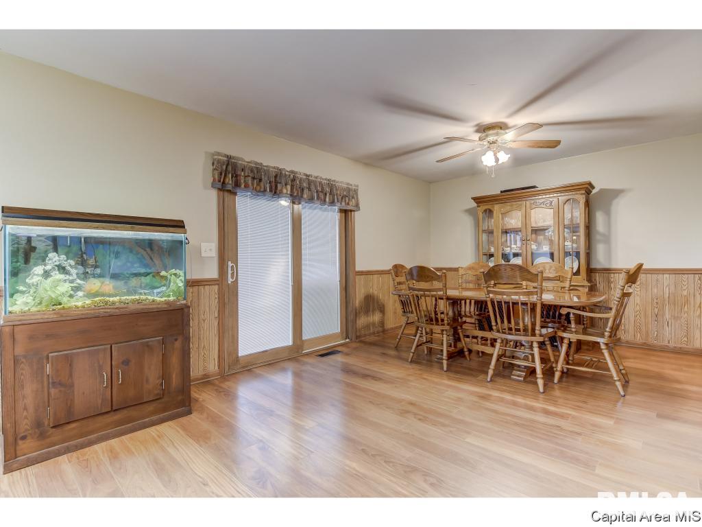 24 Mesa Road Springfield, IL 62702 - Photo 13 of 32