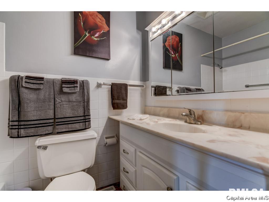 24 Mesa Road Springfield, IL 62702 - Photo 20 of 32