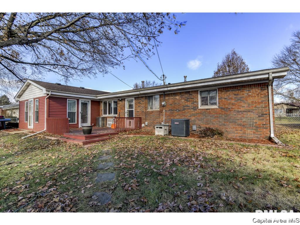 24 Mesa Road Springfield, IL 62702 - Photo 29 of 32