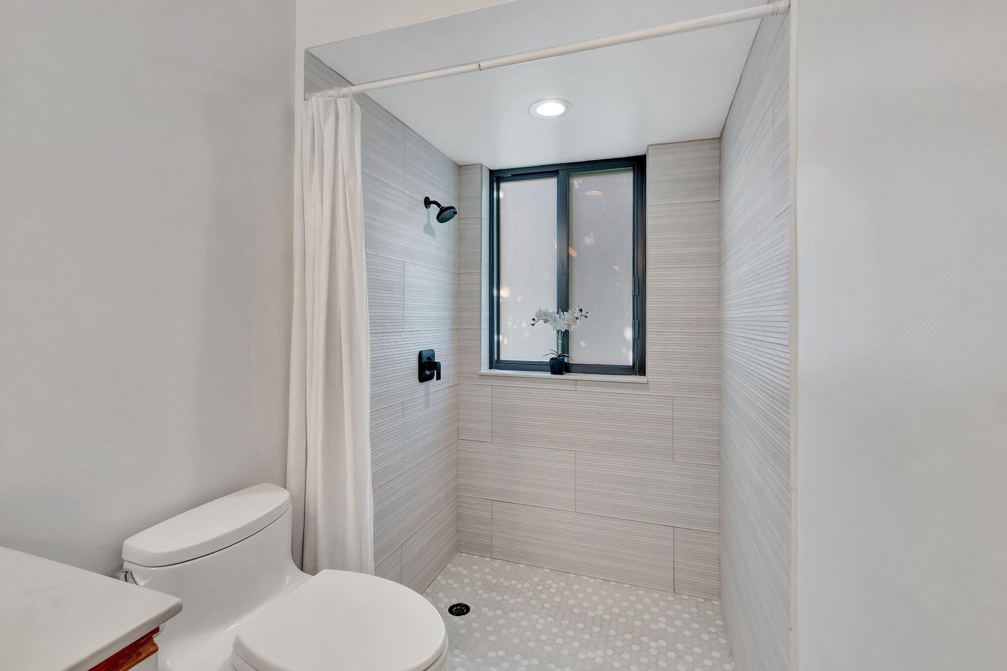 2655 Northwest 31st Street Boca Raton, FL 33434 - Photo 8 of 13 31-web-or-mls-DSC_1074