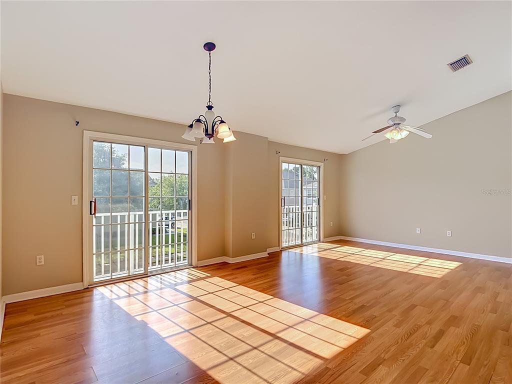27901 Pleasure Ride Loop Wesley Chapel, FL 33544 - Photo 9 of 44