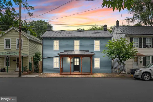 $474,900 | 21 East Germain Street, Winchester, VA 22601