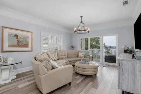 $725,000 | 105 Brooks Street Southeast, Unit 3, Fort Walton Beach, FL 32548