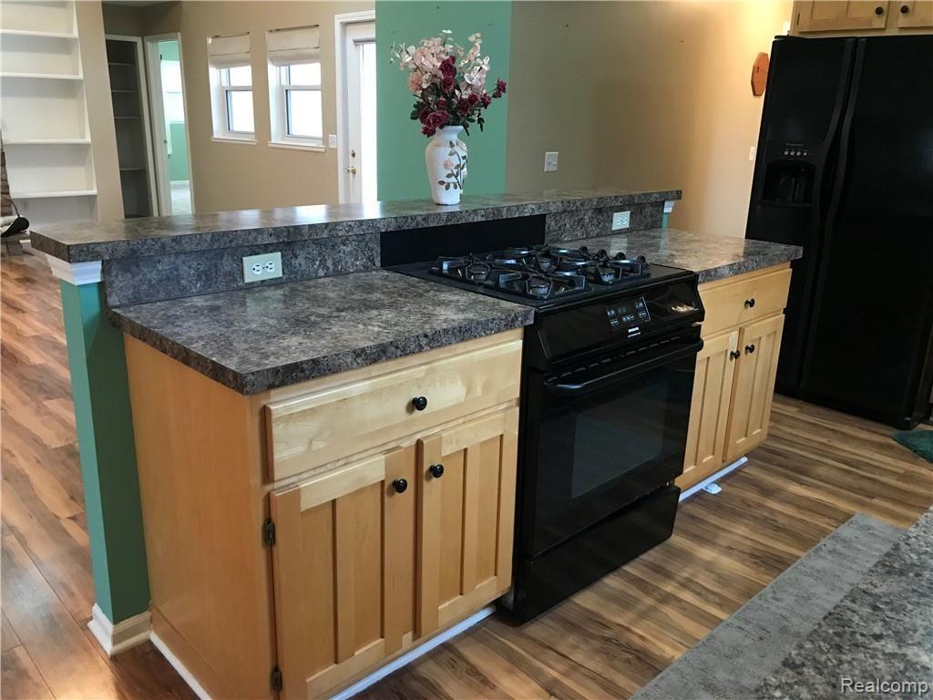 5612 Jones Road North Branch, MI 48461 - Photo 5 of 22 IMG_3126.jpg