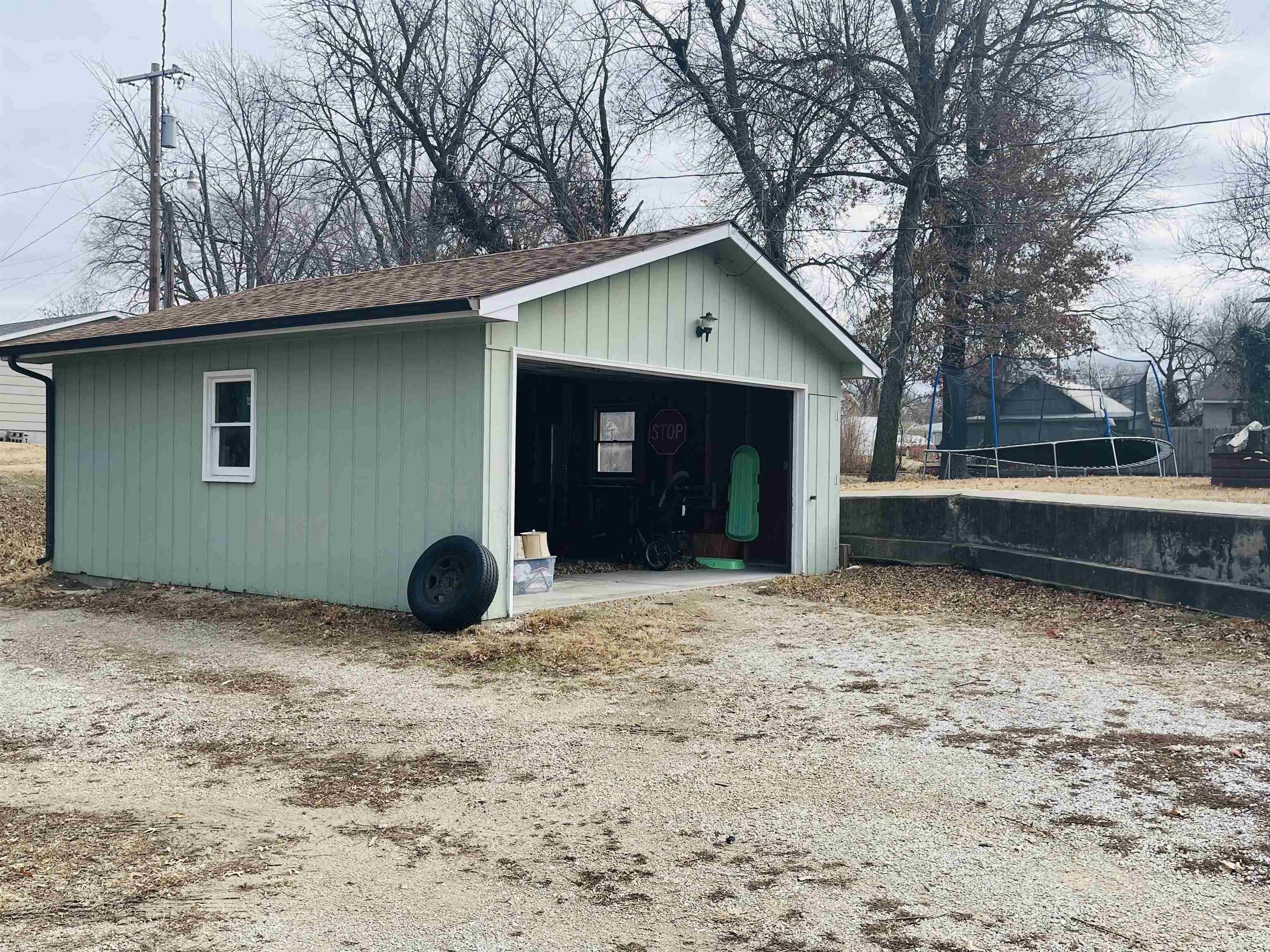 514 Locust Street Marion, KS 66861 - Photo 34 of 35