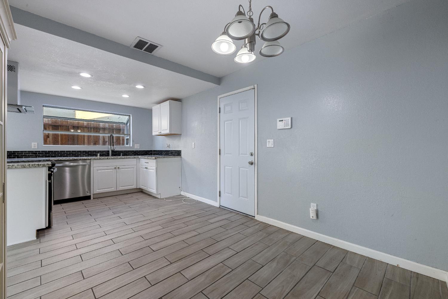 3705 Ghia Court Modesto, CA 95356 - Photo 9 of 52