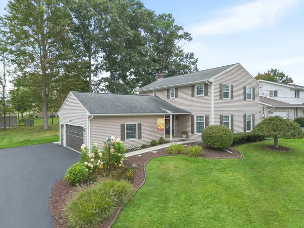 $339,900 | 2736 Magnolia Street, Endwell, NY 13760
