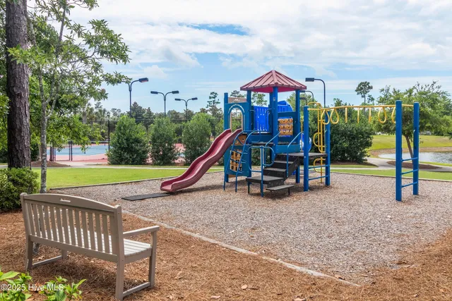 $425,000 | 1194 Andora Drive, Unit 9, Bolivia, NC 28422