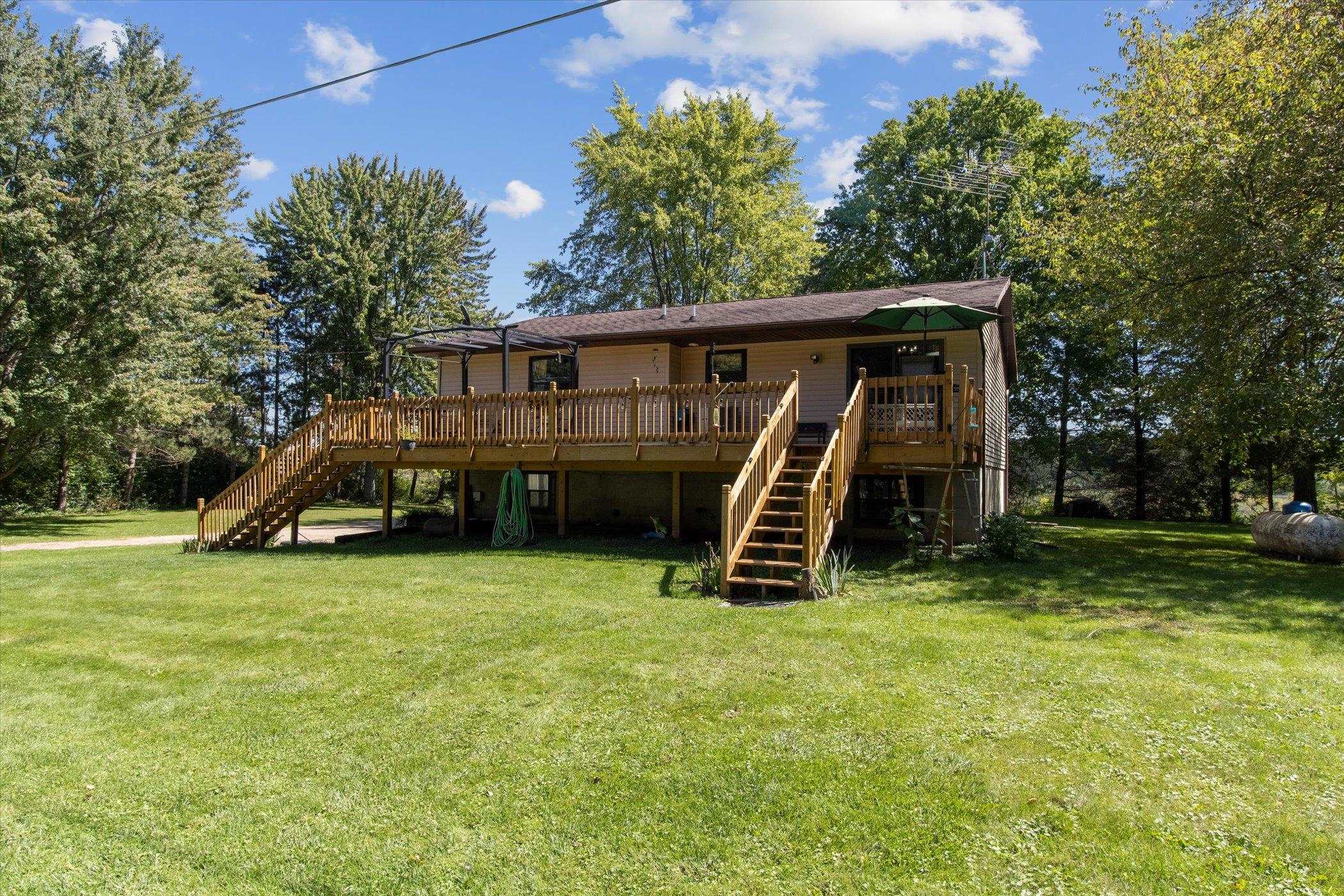 11870 Hunter Road Bath, MI 48808 - Photo 33 of 41