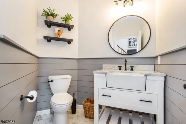 $699,000 | 32 Oakridge Road, Washington, NJ 07882