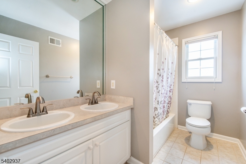 32 Oakridge Road Washington, NJ 07882 - Photo 24 of 38