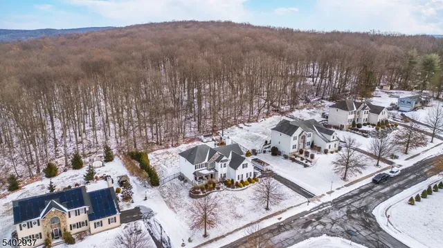 $699,000 | 32 Oakridge Road, Washington, NJ 07882