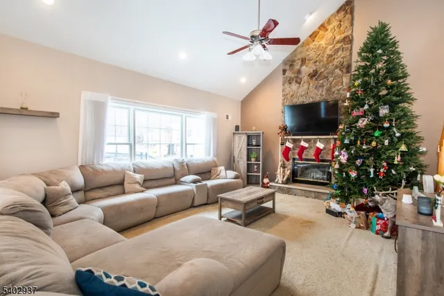 $699,000 | 32 Oakridge Road, Washington, NJ 07882