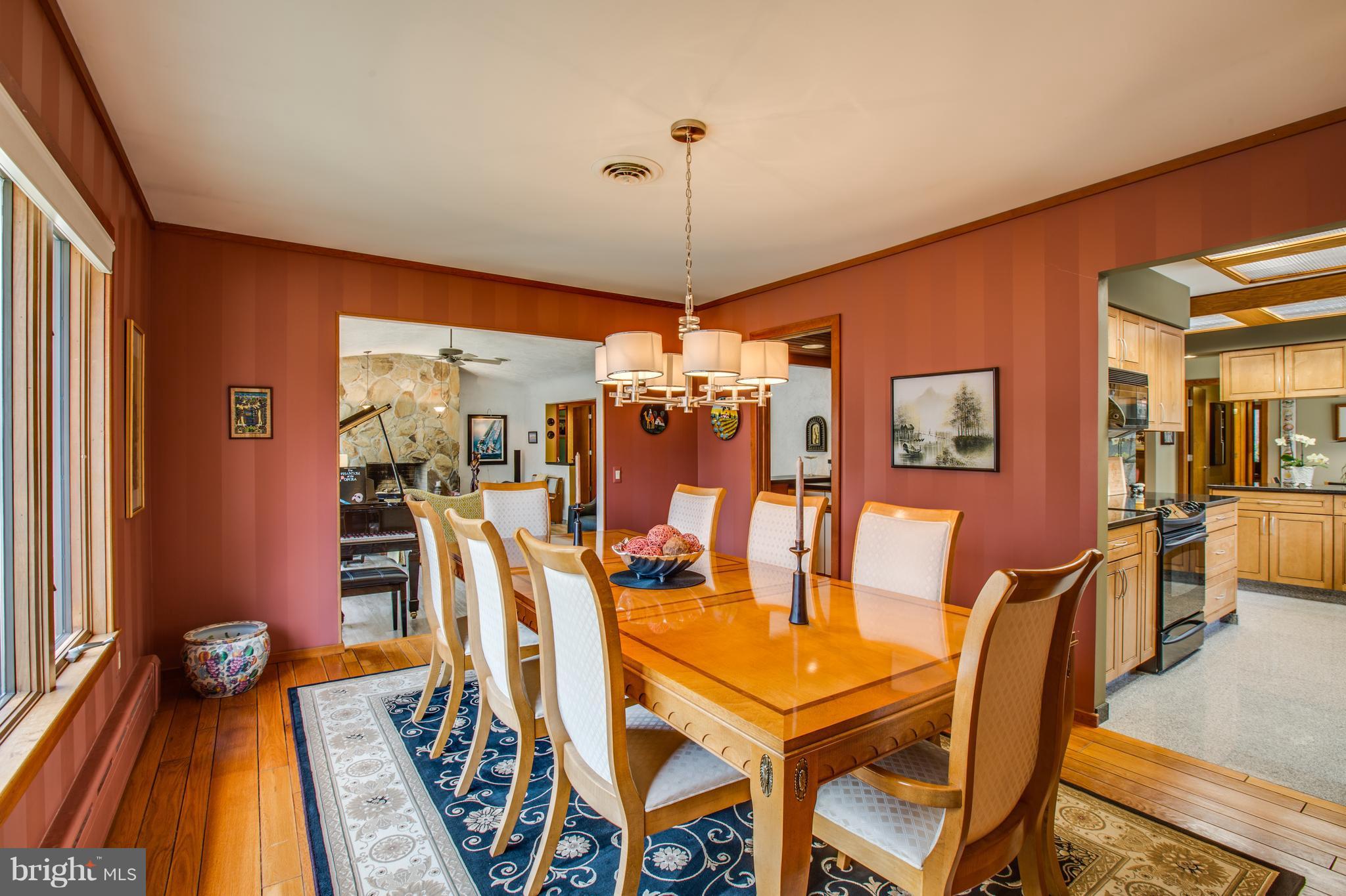 6600 Fox Ridge Road Spotsylvania, VA 22551 - Photo 9 of 30 Dining Room is Glamorous and Spacious.
