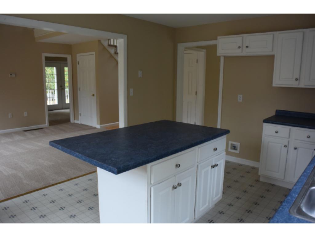 238 Russell Road Mason, NH 03048 - Photo 4 of 24