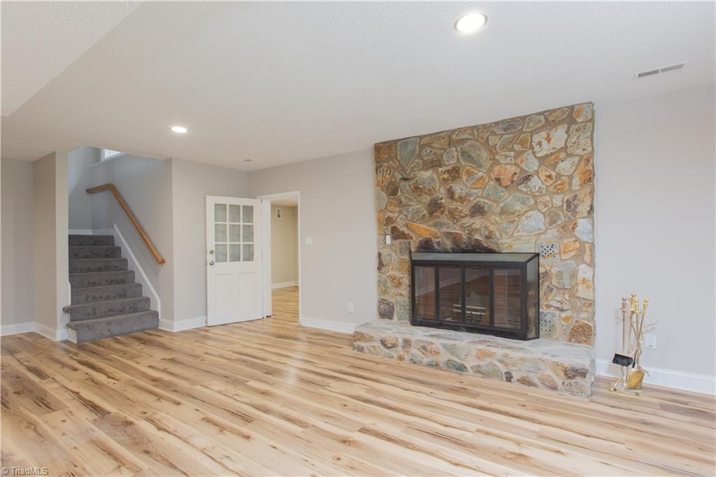 105 Devon Road Jamestown, NC 27282 - Photo 25 of 47