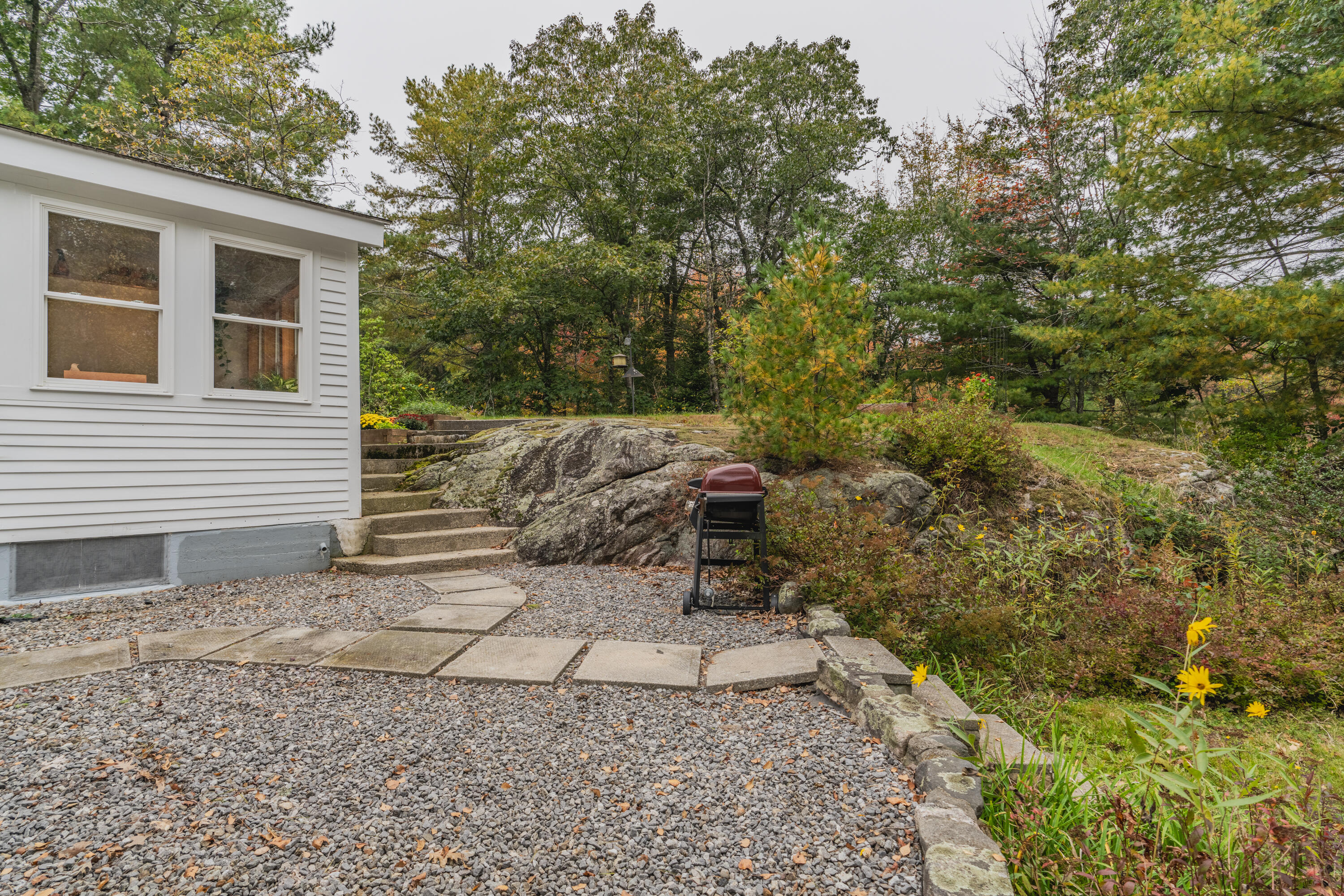 150 Shaw Road Woolwich, ME 04579 - Photo 5 of 74 150 Shaw Road Woolwich 005