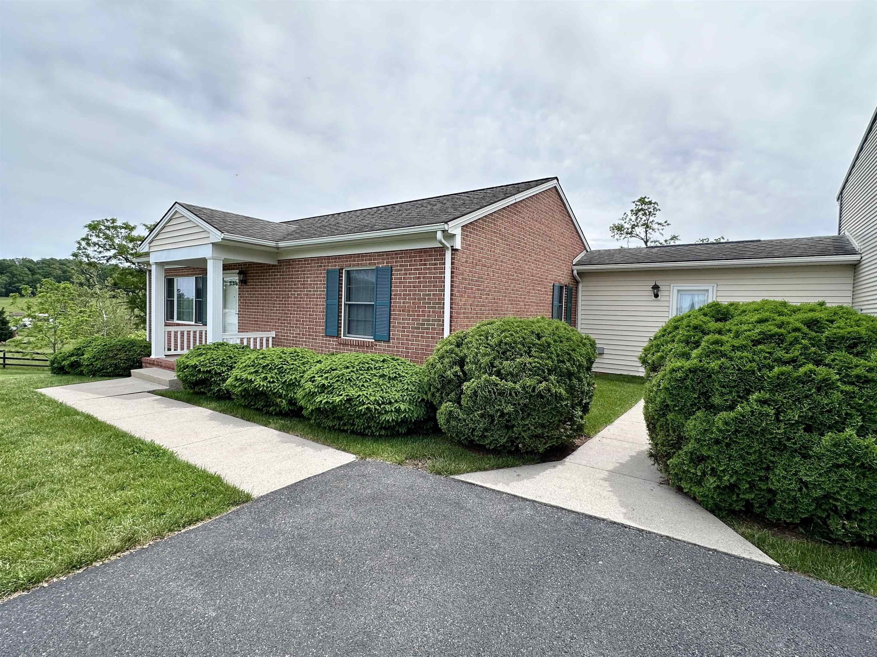 364 Summit Church Road Bridgewater, VA 22812 - Photo 6 of 32 a house view with a garden space