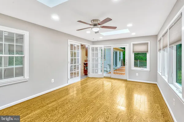 $4,650 | 10700 John Turley Place, Fairfax, VA 22032