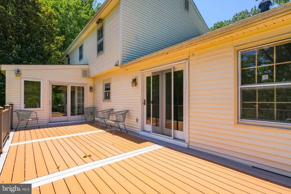 $4,650 | 10700 John Turley Place, Fairfax, VA 22032