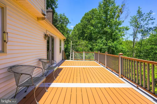 $4,650 | 10700 John Turley Place, Fairfax, VA 22032