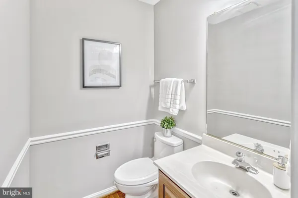 $4,650 | 10700 John Turley Place, Fairfax, VA 22032