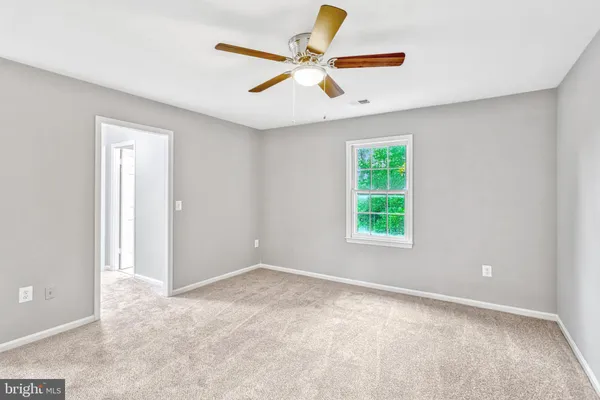 $4,650 | 10700 John Turley Place, Fairfax, VA 22032