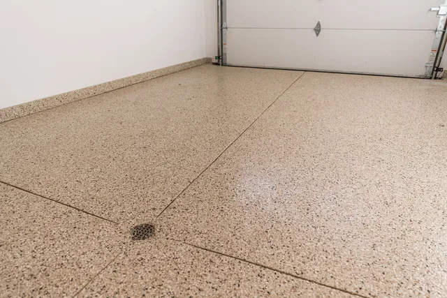 $296,900 | 60 Kloe Lane, Unit 60, Sycamore, IL 60178