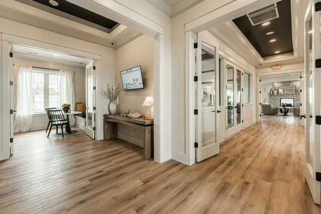 $296,900 | 60 Kloe Lane, Unit 60, Sycamore, IL 60178