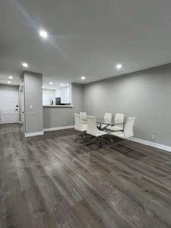 $2,200 | 1432 South Lakeside Drive, Unit 5, Lake Worth, FL 33460