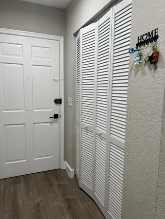 $2,200 | 1432 South Lakeside Drive, Unit 5, Lake Worth, FL 33460