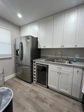 $2,200 | 1432 South Lakeside Drive, Unit 5, Lake Worth, FL 33460