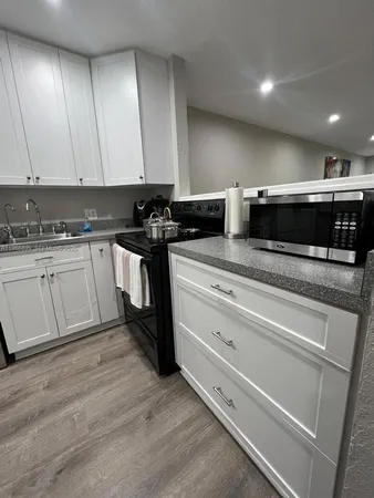 $2,200 | 1432 South Lakeside Drive, Unit 5, Lake Worth, FL 33460