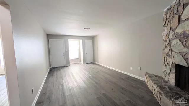 $1,265 | 9565 Sunnehanna Boulevard, Pensacola, FL 32514