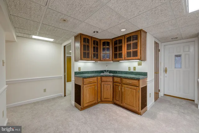 a view of a storage & utility room with washer and dryer