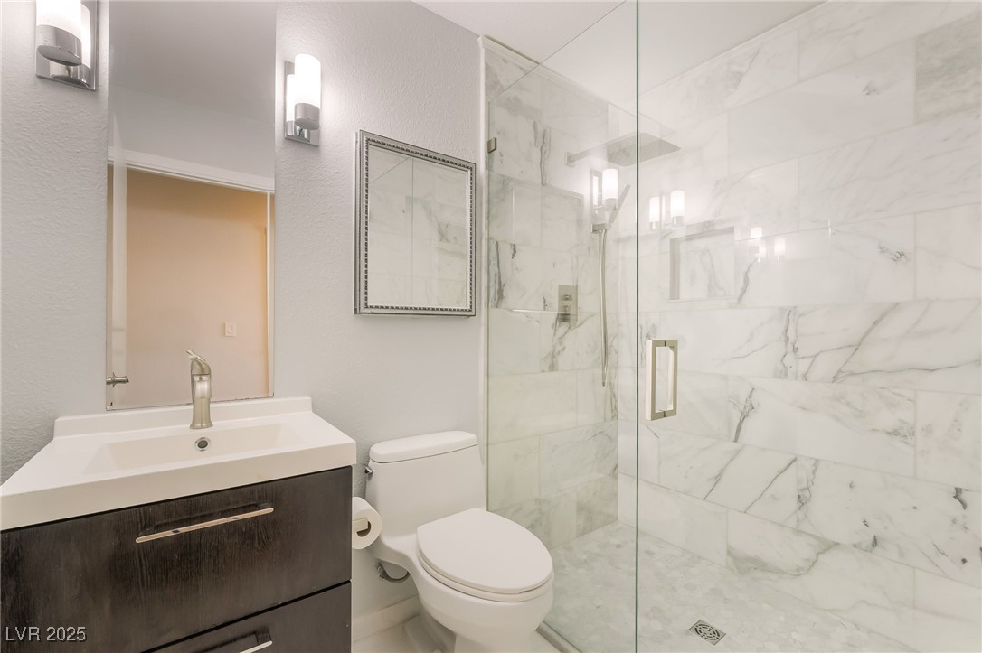 1427 Pathfinder Road Henderson, NV 89014 - Photo 29 of 36 No expense spared in this design