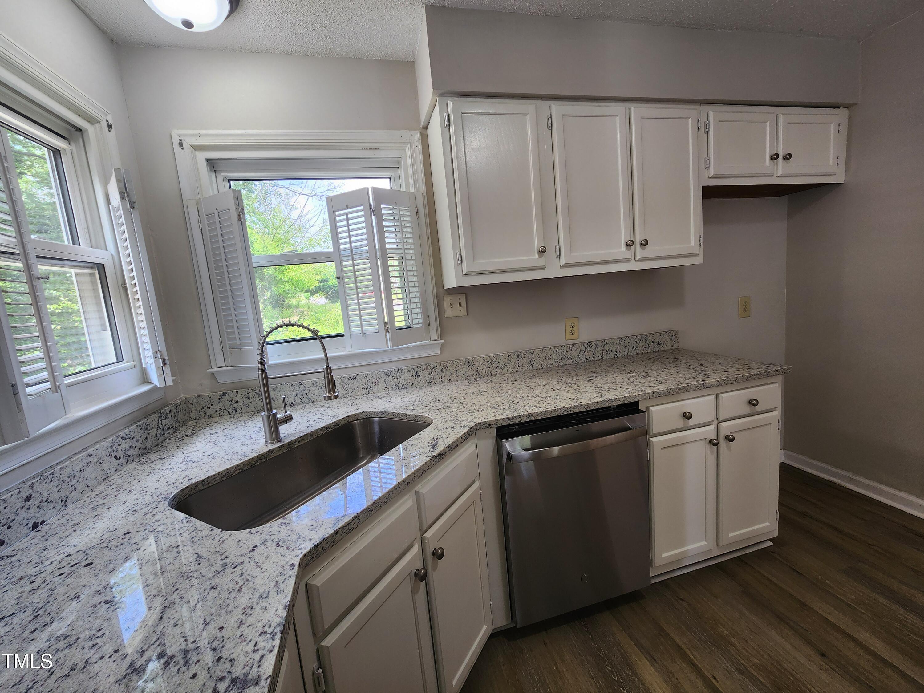 3109 Cinnamon Circle Raleigh, NC 27610 - Photo 22 of 37 20250410_133426