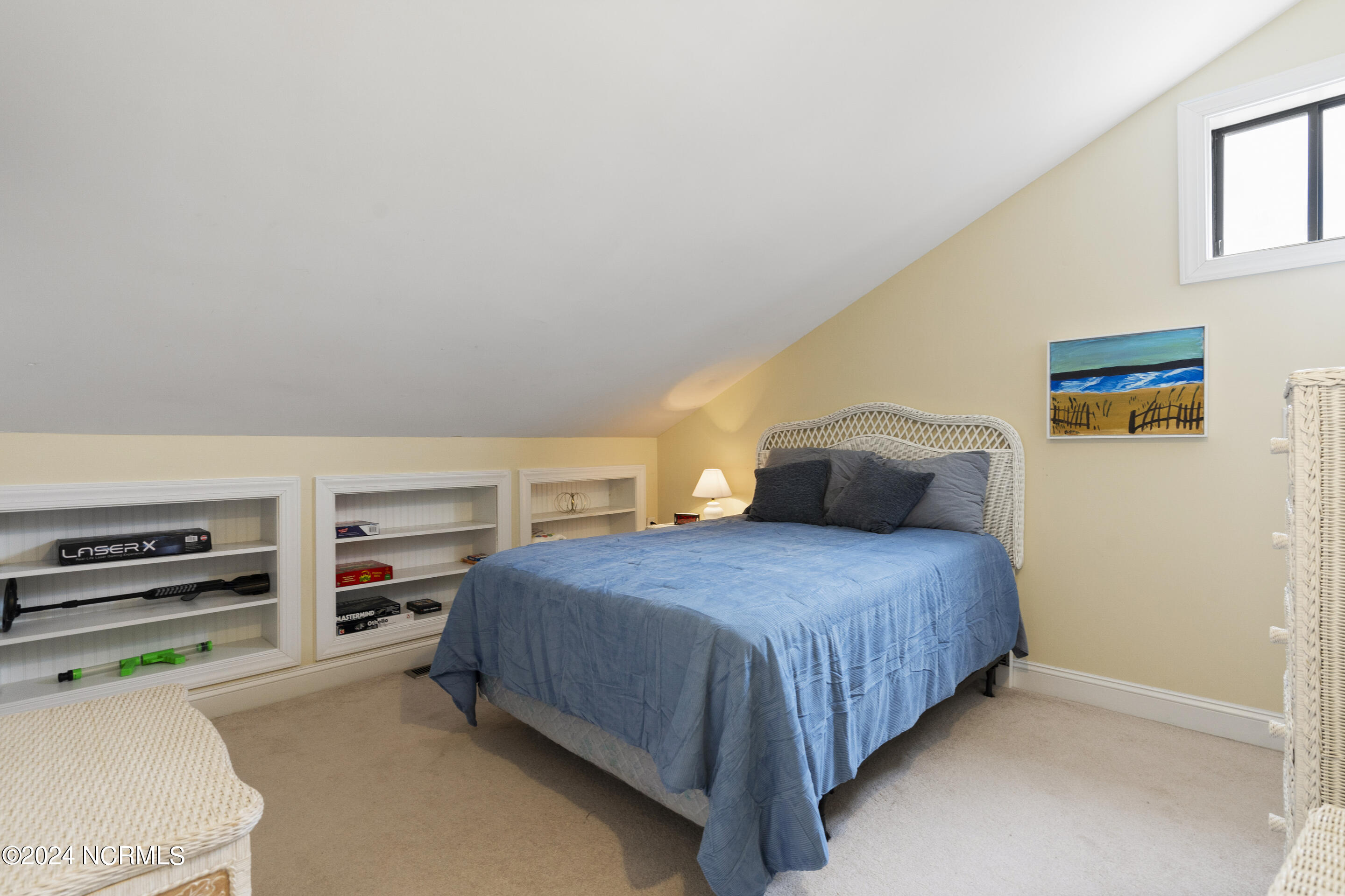 886 New River Inlet Road, Unit 47 North Topsail Beach, NC 28460 - Photo 28 of 54 Upstairs Bedroom