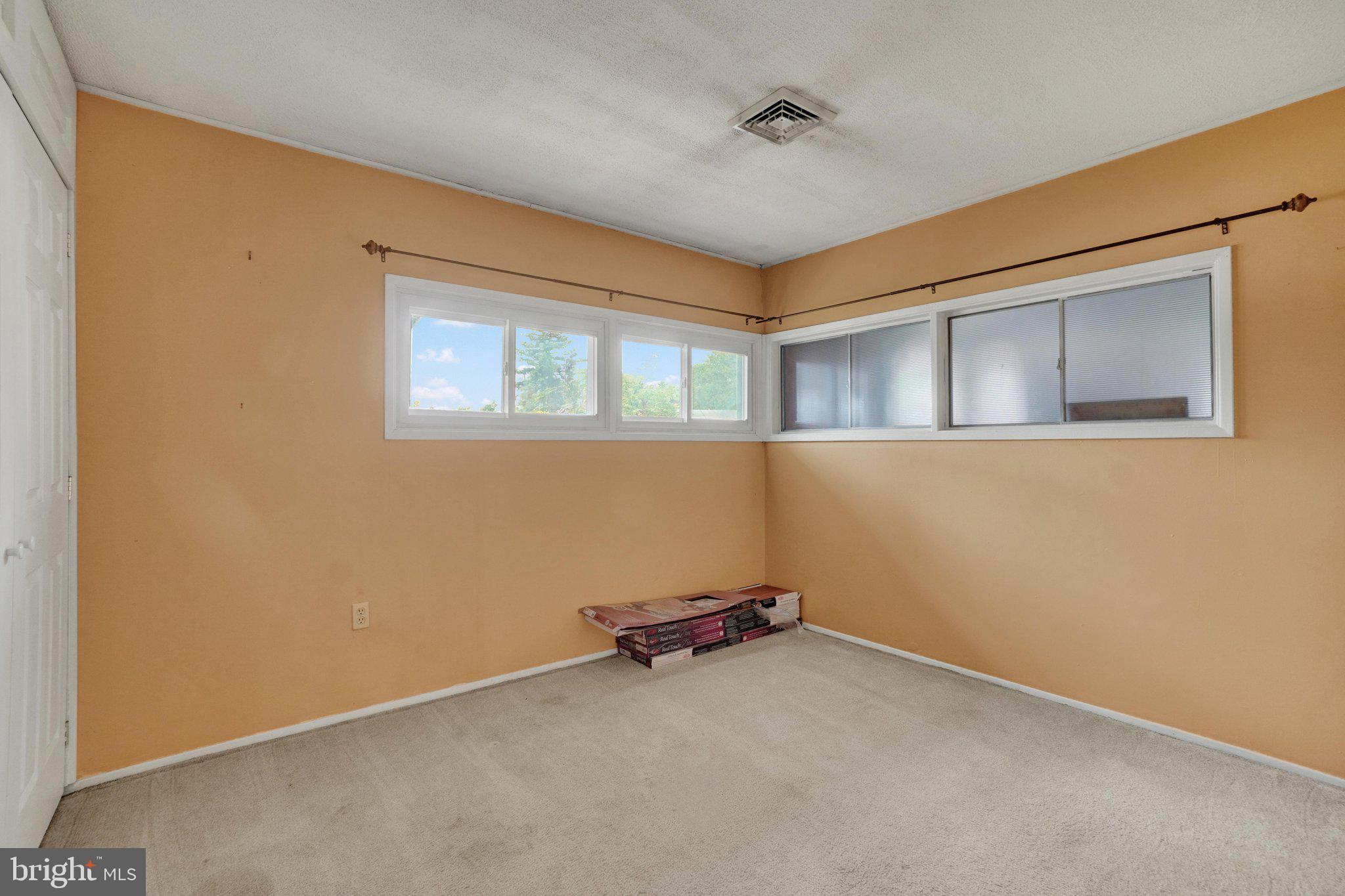 1241 Wogan Road York, PA 17404 - Photo 22 of 28 Gallery Image 22