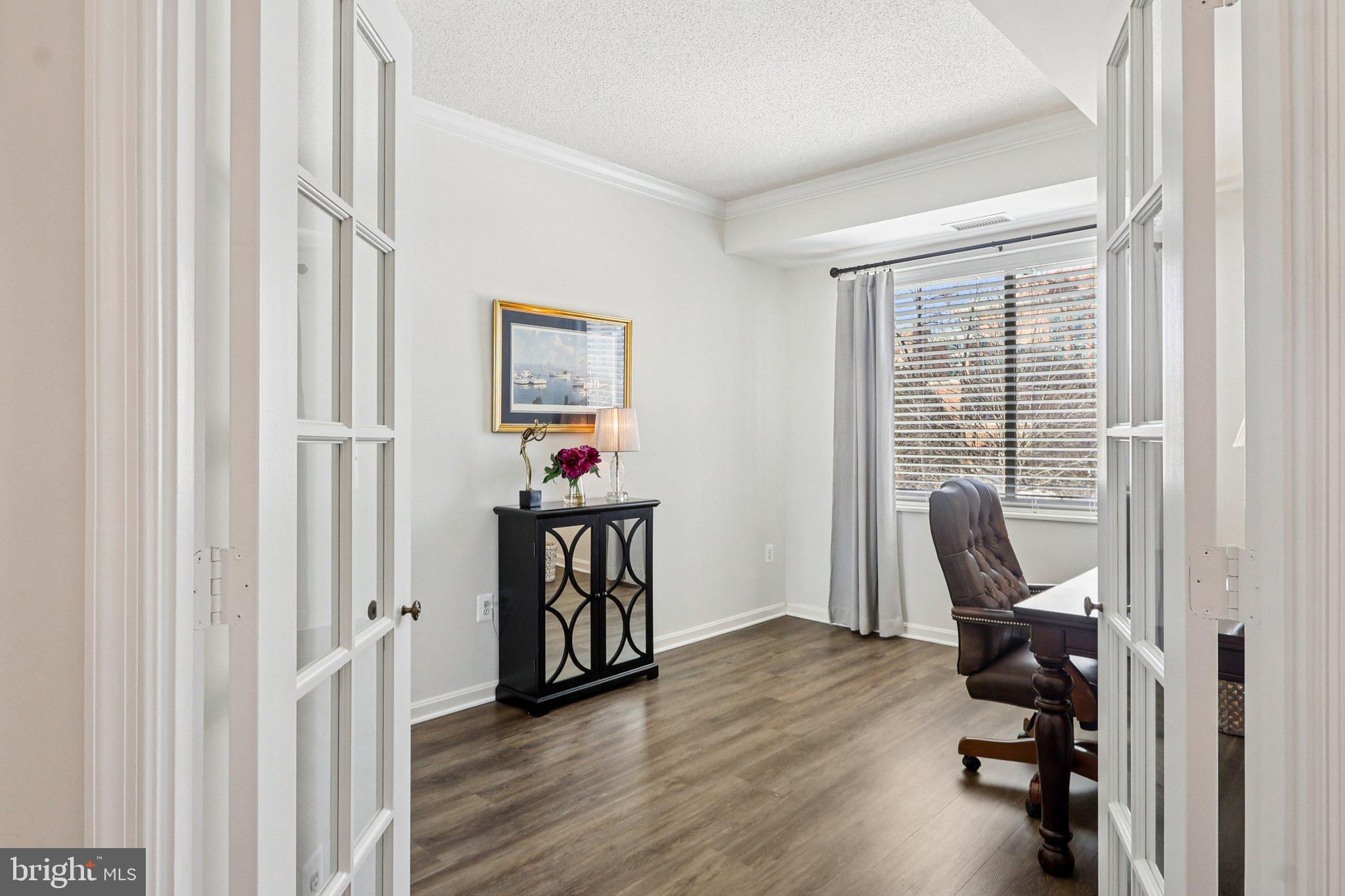 19355 Cypress Ridge Terrace, Unit 320 Leesburg, VA 20176 - Photo 19 of 56