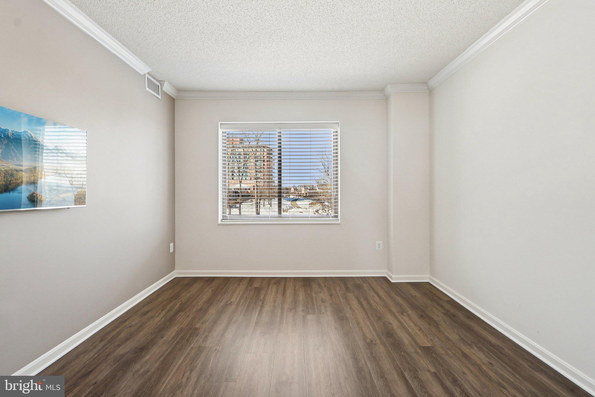 19355 Cypress Ridge Terrace, Unit 320 Leesburg, VA 20176 - Photo 24 of 56