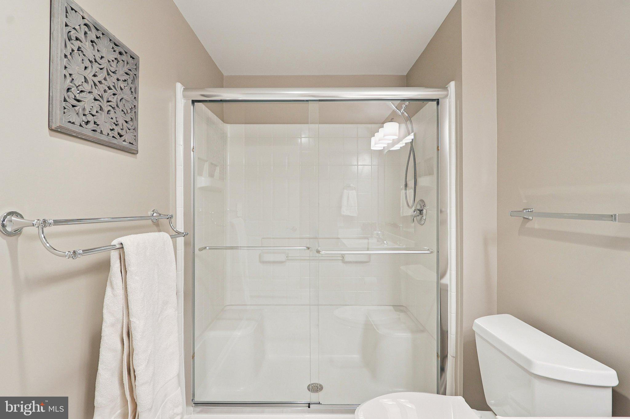 19355 Cypress Ridge Terrace, Unit 320 Leesburg, VA 20176 - Photo 37 of 56