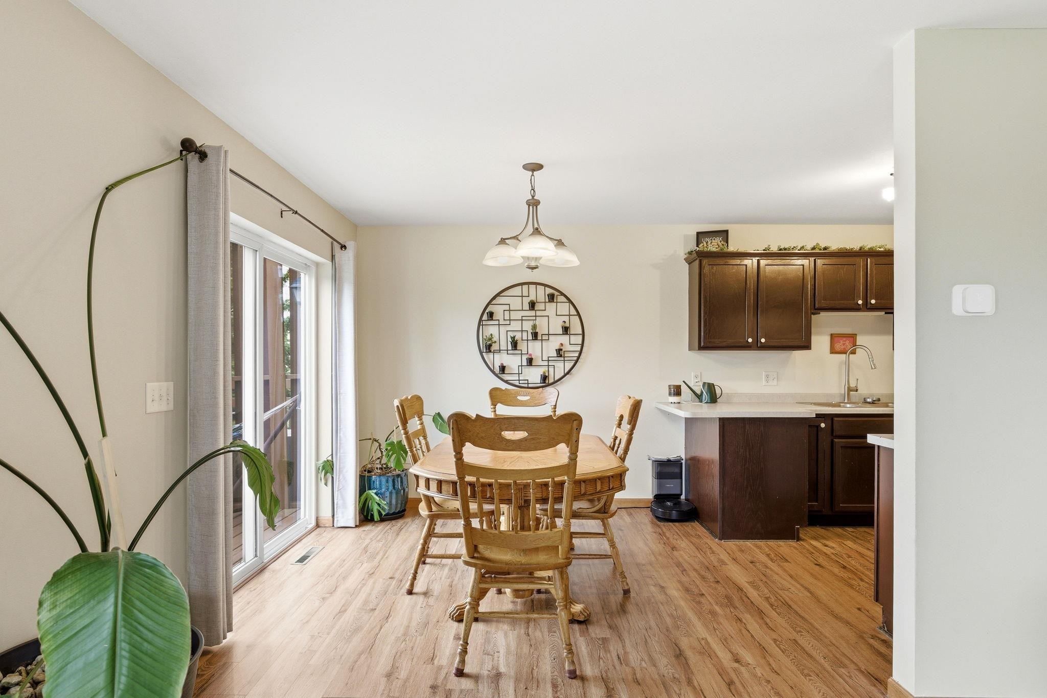 1183 Homestead Drive Sun Prairie, WI 53590 - Photo 13 of 38